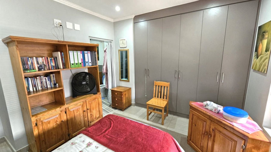 2 Bedroom Property for Sale in Ifafi North West